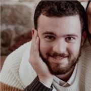 Offro ripetizioni online e lezioni presenziali a bambini e ragazzi che hanno bisogno di imparare la lingua inglese. Oltre all’inglese insegno anche matematica, navigazione aerea e fisica.